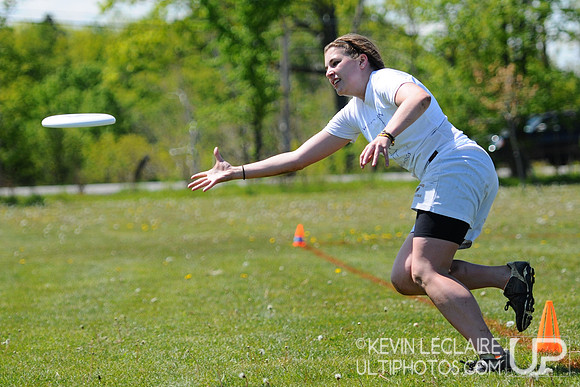 Sunday Quarterfinals - 2010 UPA High School Girls Eastern Championships