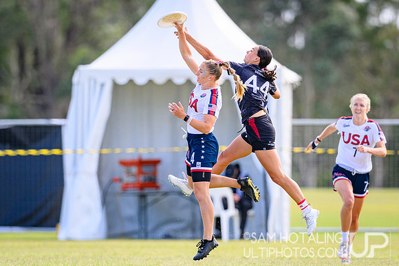 Power-pool play during World Ultimate Championships at Runaway Bay Precinct