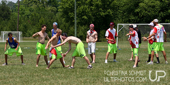Sunday Girls Finals -- USAU 2012 HS Southerns