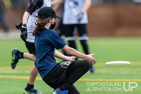 Youth ultimate frisbee at Seven Hills Invite