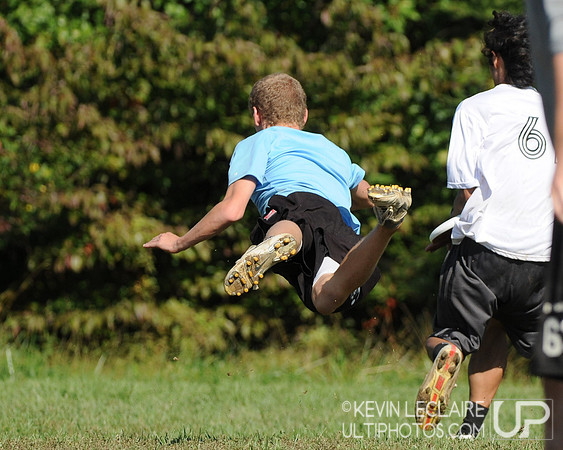 Hucks off the Hilltop -- Saturday Round 4 photo