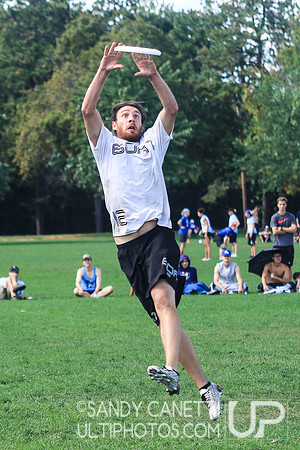 Sunday Action - 2016 USAU Northeast Regionals