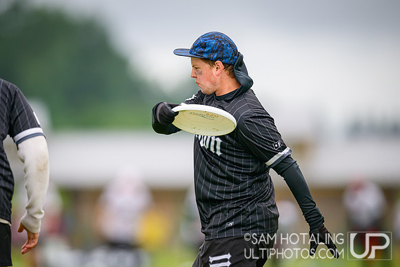 Round II pool play at USAU D-III College Championships