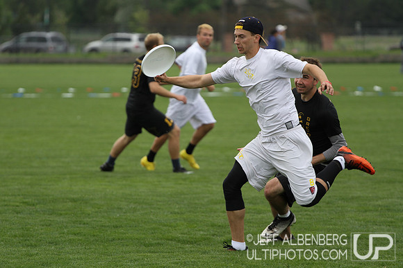 Friday Open Division action from 2012 College Nationals
