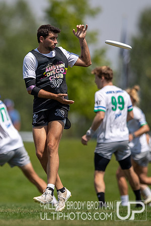 Day 2 of the USA Ultimate U.S. Open ICC Championships