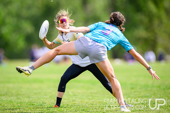 Mixed crossover play during International Club Championships at Aurora Sports Park