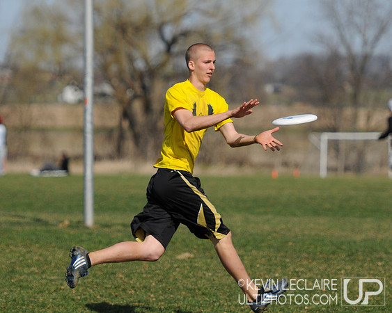 Sunday Open Division Finals Round Action