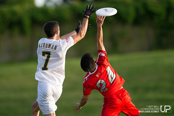 Nighthawks_Stags_20140524_193836_JBP00336