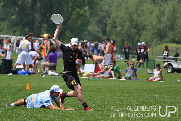Saturday Open division action from 2012 College Nationals