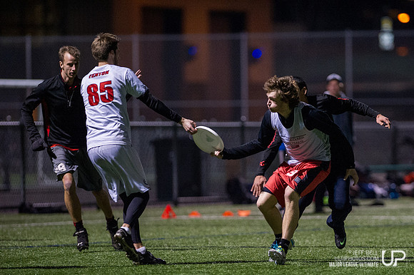 Vancouver_Nighthawks_Invite_Combine_20140121_205047_JBP00224