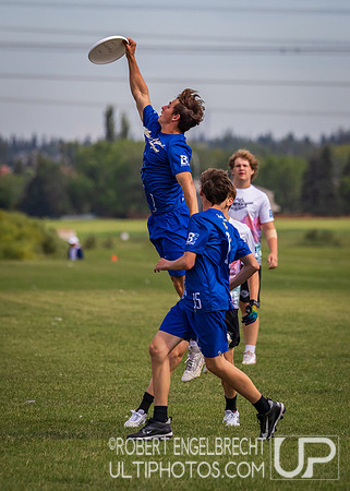 Edmonton, AB: Canadian Ultimate Juniors Championships 2025. Tues