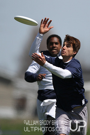 Sunday Action - USA Ultimate 2014 College Division I Ohio Valley Regional Tournament