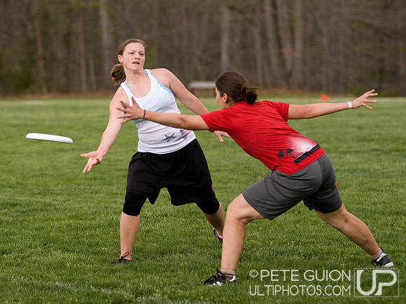 Fools Fest Friday Action Photos, Round 4
