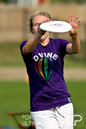 2012 USAU D-I College Championships Saturday Round 1 Action