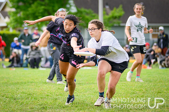 Sunday highlights from USAU D-III College Championships