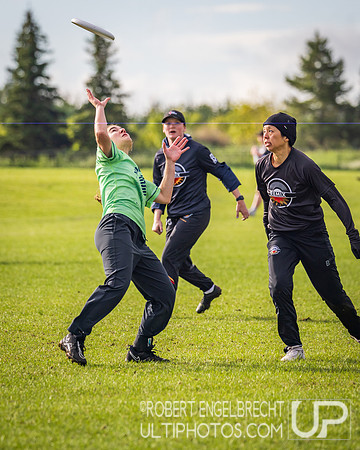 Edmonton, AB: Canadian Ultimate Juniors Championships 2025. Thur