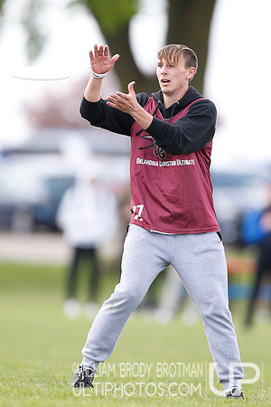 Day 2 of USA Ultimate 2022 D-III College Championships