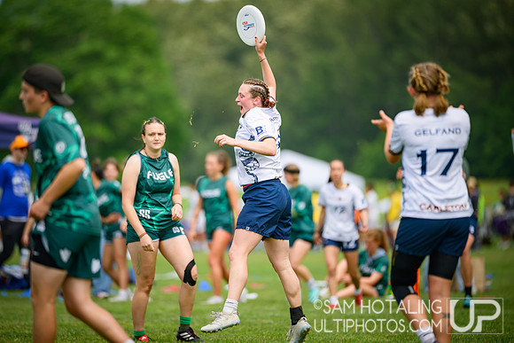 Pool play at USAU D-I College Championships