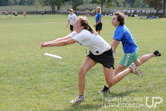 Sunday Women's Division - Dirty Ladies A v. Dirty Ladies B - 2009 Capital Sectionals