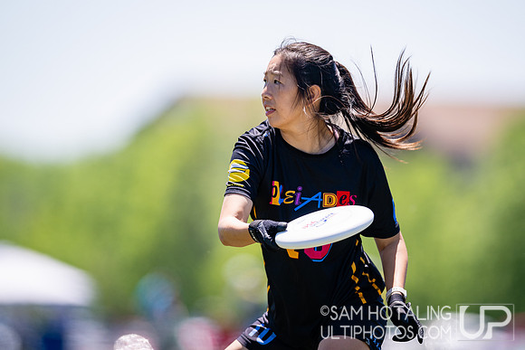 Women’s pool play at USAU DI College Championships