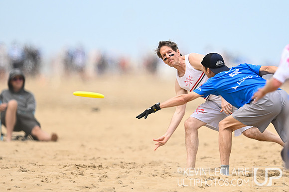 Sunday Action - 2025 Beach Championships