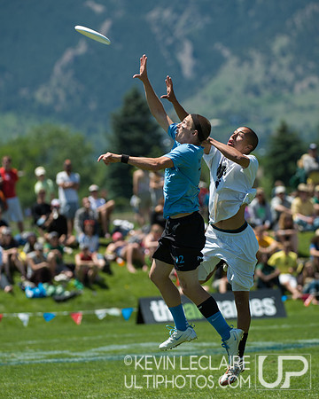 2012 USAU D-I College Championship Game Action