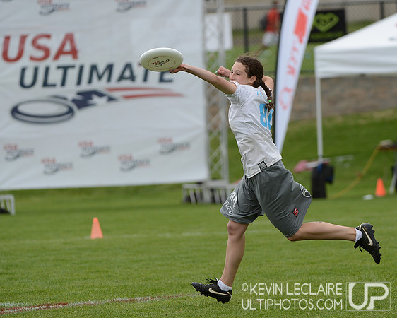 2012 USAU D-I College Championships Sunday Action