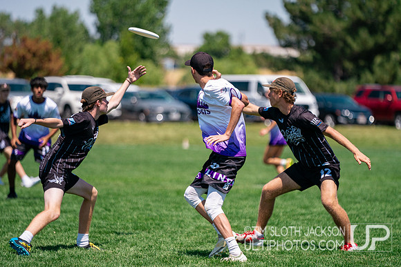 Pool play at 2024 USAU Youth Club Championship