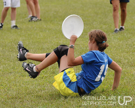 Sunday Women's Division - Georgetown v. Dirty Ladies A - 2009 Capital Sectionals
