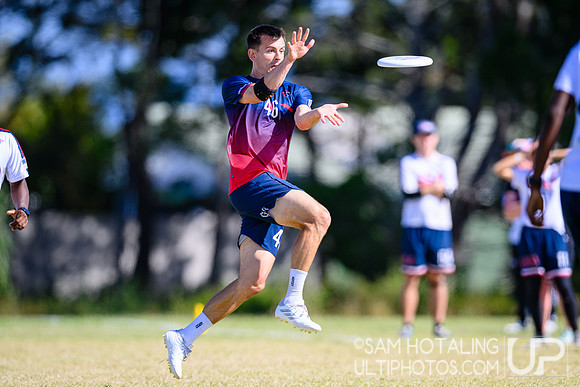 Mixed power-pools during World Ultimate Championships at Runaway Bay Sports Precinct
