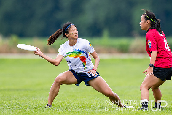 Pop Ultimate vs Spanglish in pool play at World Ultimate Club Championships