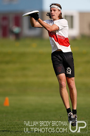 Day 1 of USA Ultimate 2022 D-III College Championships