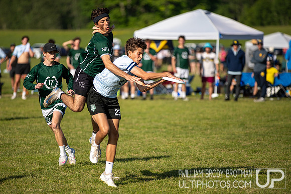 Day 2 of the USA Ultimate D-I College Championships