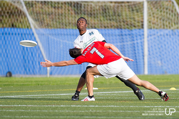 Nighthawks_Rainmakers_20140510_192502_JBP00058