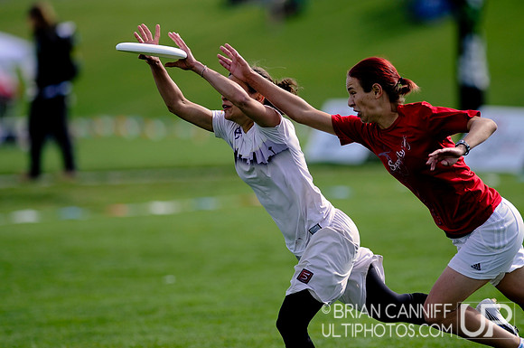 Saturday 8:30am round -- 2011 USAU College Championships