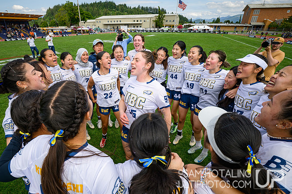 British Columbia Thunderbirds (W) vs Vermont Ruckus in semifinals at USAU D-I College Championships