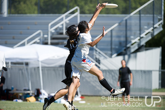 USAU_Nationals_2013_Saturday_20131019_133443_JBP8672