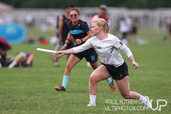 Iceni and Bamboo at the 2022 World Ultimate Club Championships