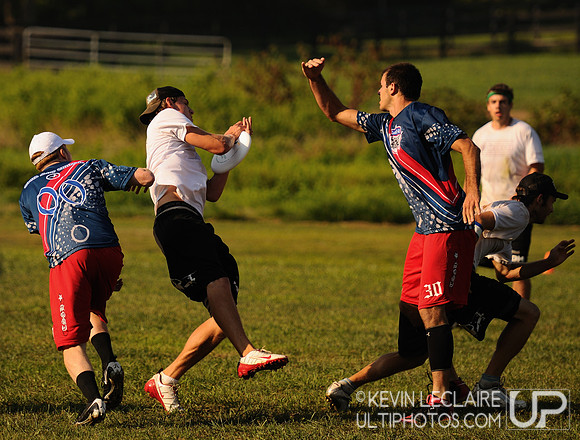 Sunday Elite Open Playoff action -- Chesapeake Open 2010