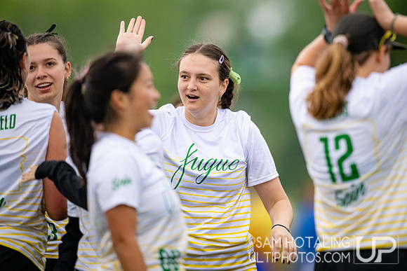 Pool play at USAU D1 College Championships