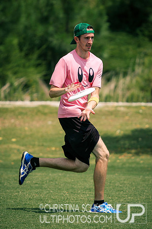 Summer Ultimate League -- EOST -- 2014