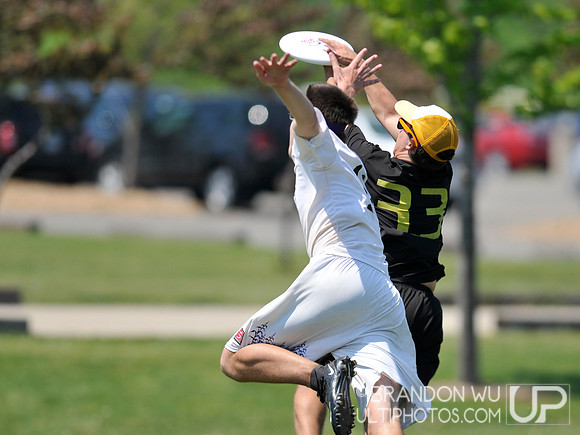 Saturday Open Pool Play & Crossovers - 2012 USAU D-III College Championships
