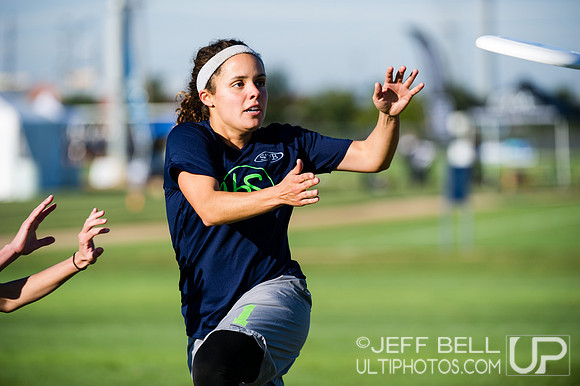 USAU_Nationals_2013_Thursday_20131017_092049_JBP0157