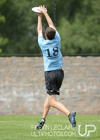 2012 USAU D-I College Championships Sunday Action