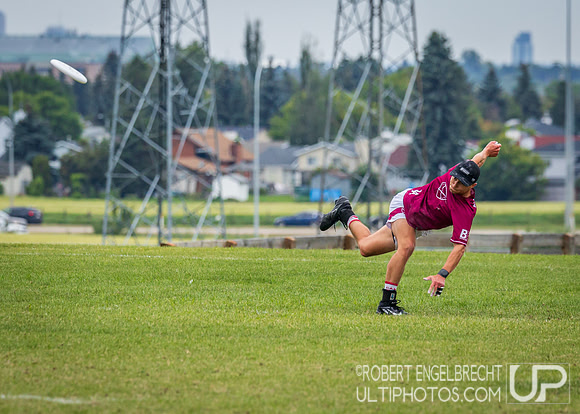 Edmonton, AB: Canadian Ultimate Seniors Championships 2025. Saturday, Aug. 16