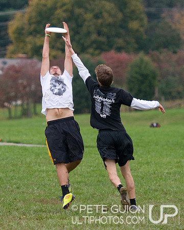 Round 2 Pool Play action from Patriot Games 2011.