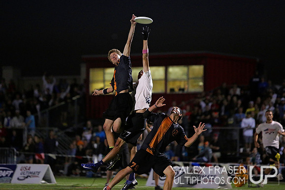 Men's Semis - 2014 USAU National Championships