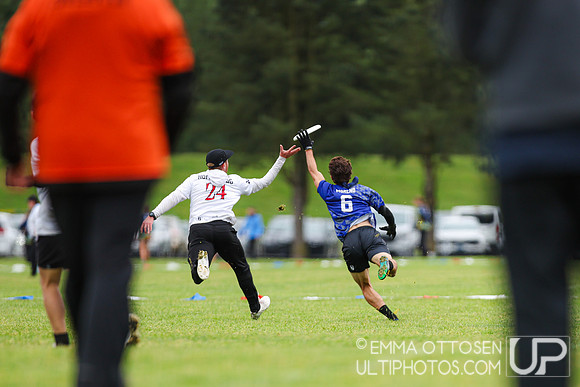 Saturday full coverage from USAU D-IIII College Championships: Round 3