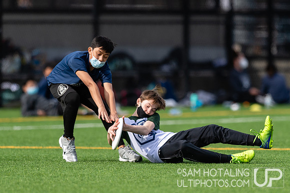 Youth ultimate frisbee at Seven Hills Invite