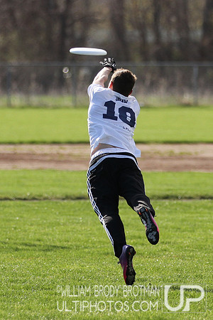 Saturday Action - USA Ultimate 2014 College Division I Ohio Valley Regional Tournament